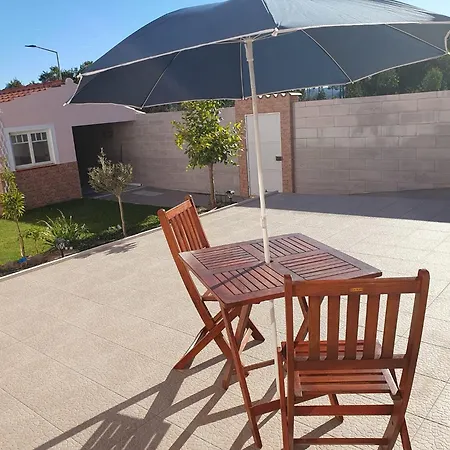 Casa Do Arelho Bed and breakfast